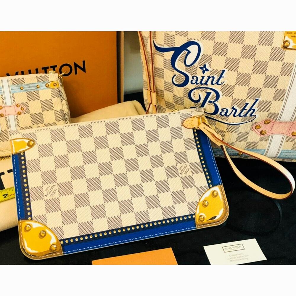 Louis Vuitton ST BARTH Wristlet Damier Azur BLUE Pochette Clutch SUMMER TRUNKS
